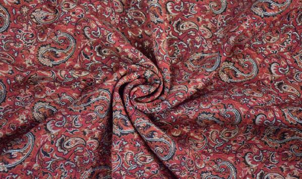 پارچه ترمه پلی استر اعلاء چه خصوصیاتی دارد؟