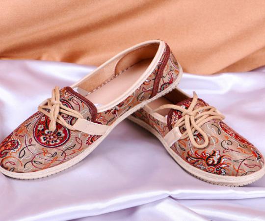 اطلاعاتی درباره دوخت انواع کفش ترمه