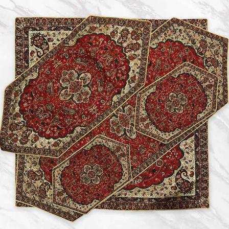 تولیدکننده رومیزی ترمه قرمز