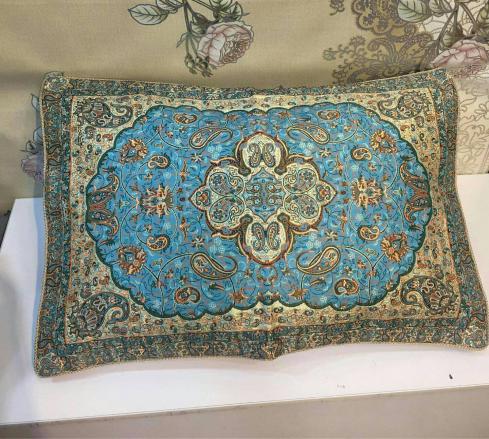 بررسی کیفی انواع روبالشتی ترمه